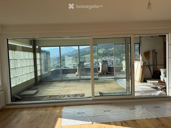 Wohnen mit Hauscharakter - moderne 4.5-Zimmer-Wohnung mit Weitblick und viel Privatsphäre 5