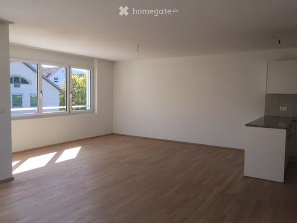 Sonnige 3 1/2 Zimmer Wohnung mit Südbalkon 4