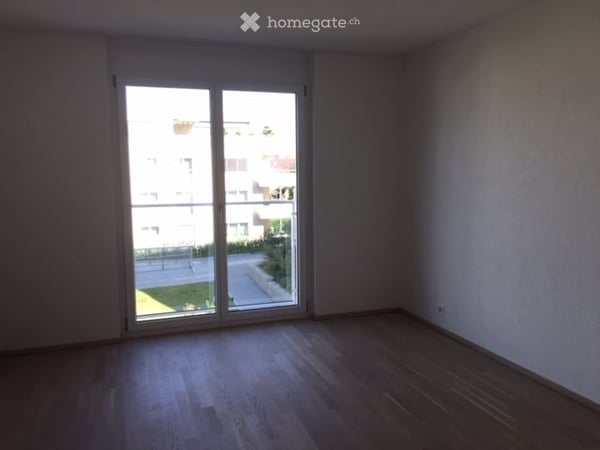 Sonnige 3 1/2 Zimmer Wohnung mit Südbalkon 10