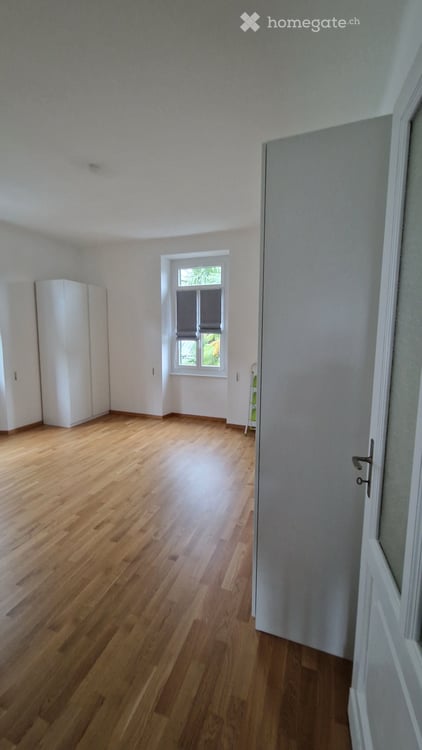 Subentrante per luminoso e spazioso appartamento di 3.5 locali a Massagno – Via Giuseppe Motta 5