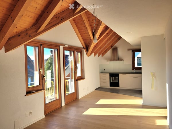 Sehr ruhig gelegene 3.5-Zimmer Maisonette-Wohnung in Uznach