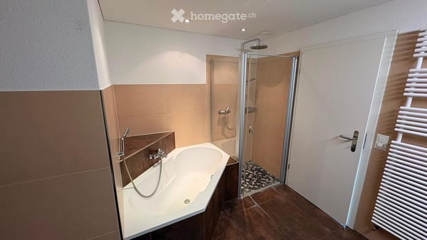 Wohnen mit Altstadtcharme – einzigartige 3.5-Zimmer-Maisonettewohnung in Zofingen 2