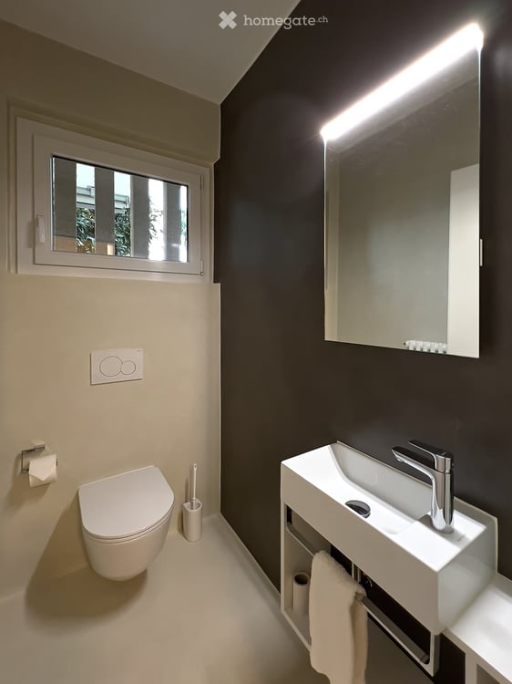 Charmante 2.5-Zimmer-Wohnung in Muralto mit Balkon 4