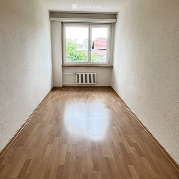 Helle und freundliche 4.5-Zimmer-Wohnung mit 2 Balkonen in Kölliken - Nähe Bahnhof und Altersheim 9