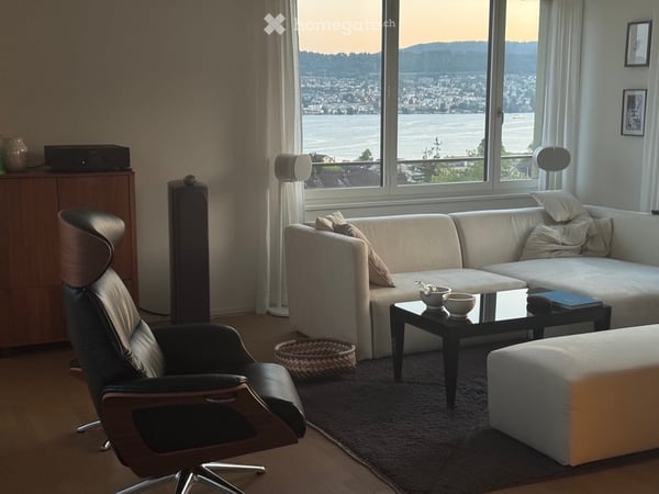 4.5 Zi., See-Sicht, ruhig, 4 Minuten vom Bhf- 4.5 Rooms | 180° Lake View | Quiet | 4 Min. to Train