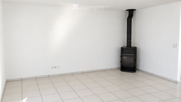 Gut gelegenes grosszügiges 4.5-Zimmer-Doppeleinfamilienhaus mit kleinem Garten 6