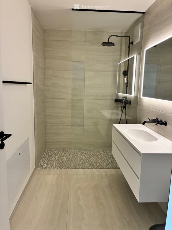 Erstbezug _ Moderne 3.5-Zimmer-Wohnung mit traumhaftem Seepanorama in Beckenried 7