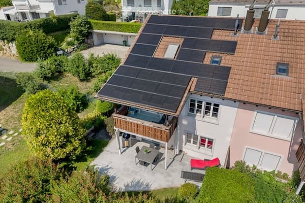 6 1/2 Zimmer- Einfamilienhaus (einseitig angebaut) in Geroldswil 2