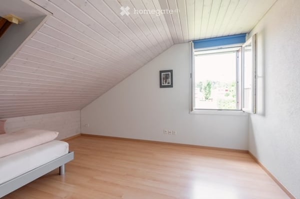 6 1/2 Zimmer- Einfamilienhaus (einseitig angebaut) in Geroldswil 11