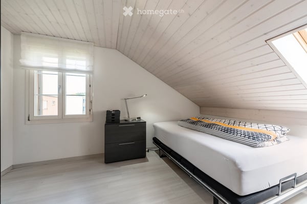 6 1/2 Zimmer- Einfamilienhaus (einseitig angebaut) in Geroldswil 12