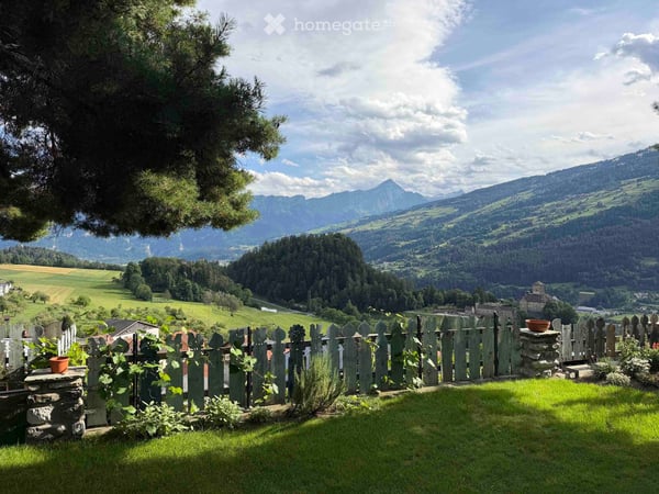 Einmaliges Haus mit grossem Garten und weiter Aussicht ins Domleschg 6