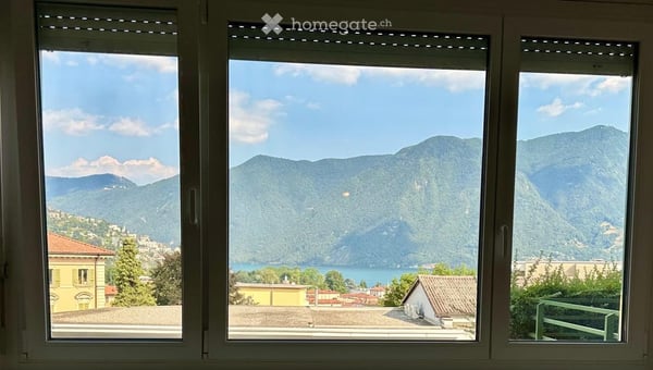 Luminoso Appartamento di 3.5-stanze// Charming 3.5-Room Apartment