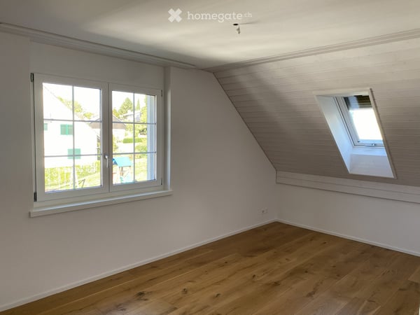 Exklusive 2.5-Zimmer-Maisonettewohnung in Schöfflisdorf 10