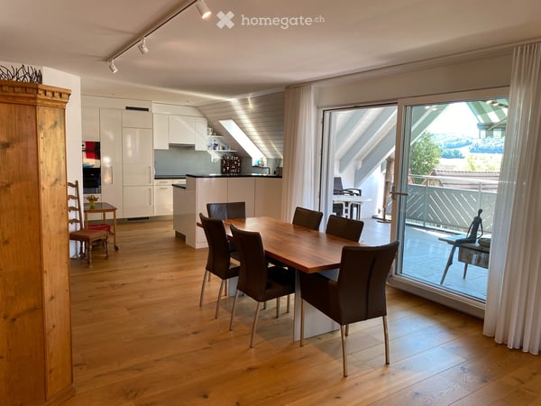 Grossartige 4.5-Zimmer-Maisonettewohnung an ruhiger Lage in Schöfflisdorf 3