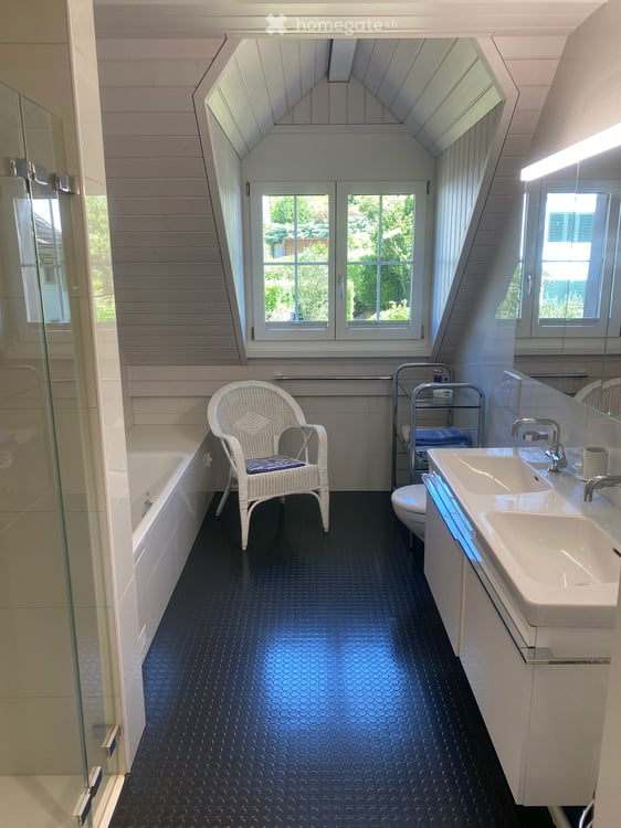 Grossartige 4.5-Zimmer-Maisonettewohnung an ruhiger Lage in Schöfflisdorf 9