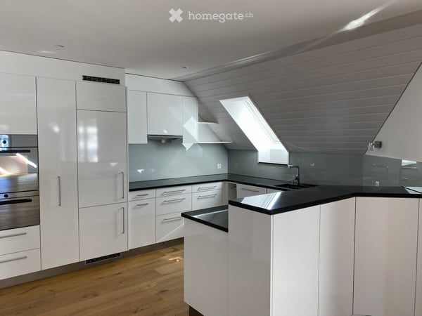 Exklusive 2.5-Zimmer-Maisonettewohnung in Schöfflisdorf 4