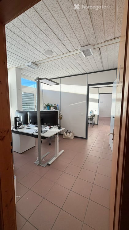 Bureau moderne de 3.5 pièces – Avenue de la Gare, Bulle pour reprise de bail 2