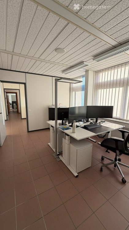 Bureau moderne de 3.5 pièces – Avenue de la Gare, Bulle pour reprise de bail 5