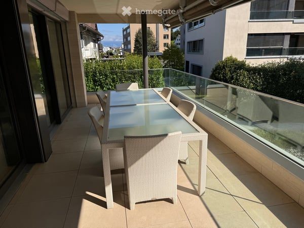 Moderne 3.5-Zimmer-Wohnung mit Balkon in Altendorf – vom 1. November - 30. April 2027 befristet 9