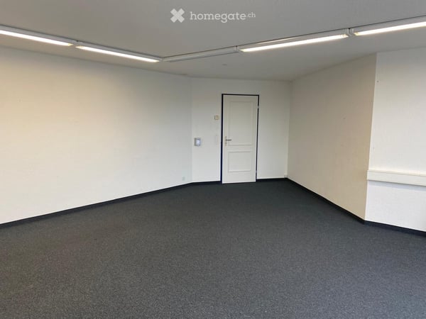 Modernes Büro im 1. OG an zentraler Lage in Weinfelden 3