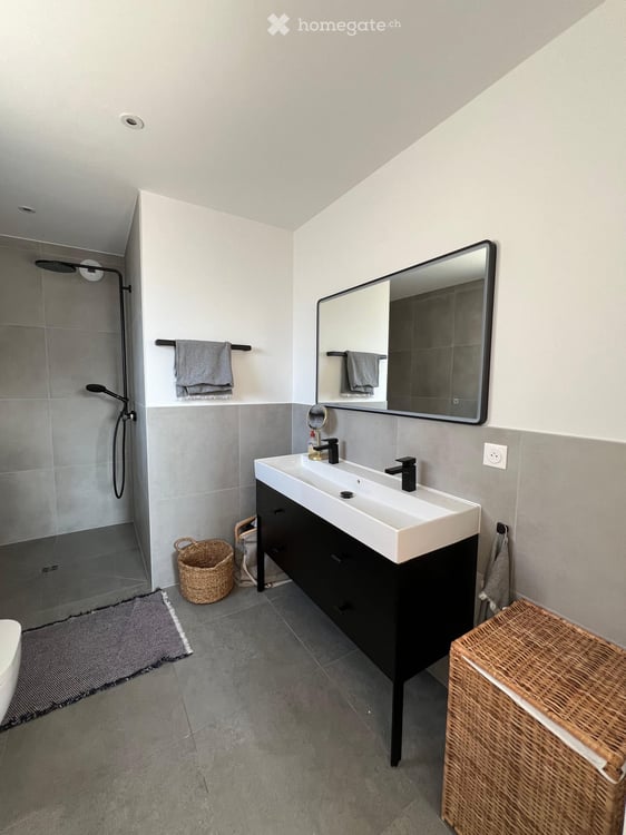 Neuwertiges 5.5-Zi.-Haus (200 m², Bj 2024) an der Grenze zu Basel/Biel-Benken – Provisionsfrei! 2