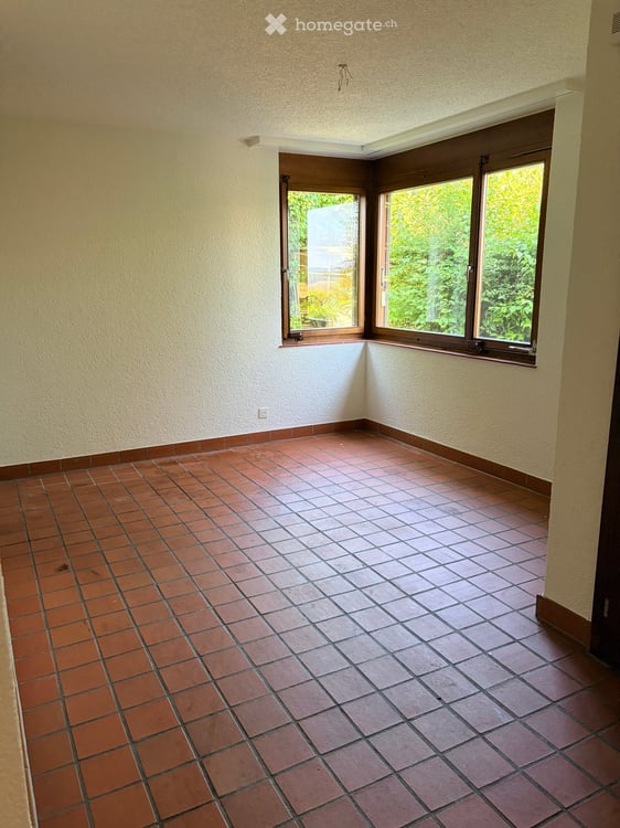 Eckhaus (Reiheneinfamilienhaus) mit grossem Garten in Dielsdorf 5