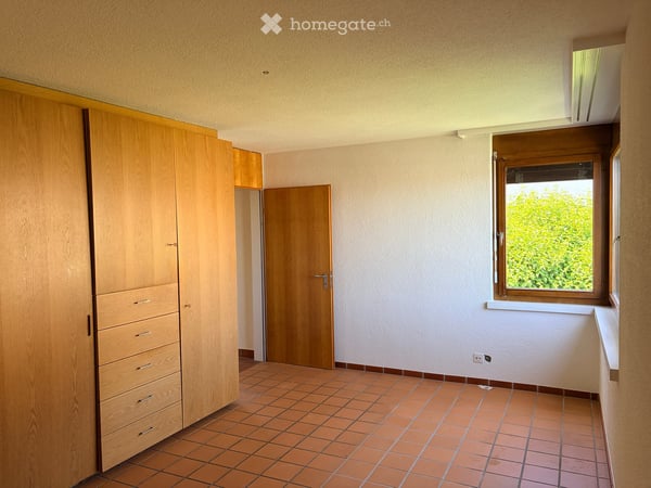 Eckhaus (Reiheneinfamilienhaus) mit grossem Garten in Dielsdorf 7
