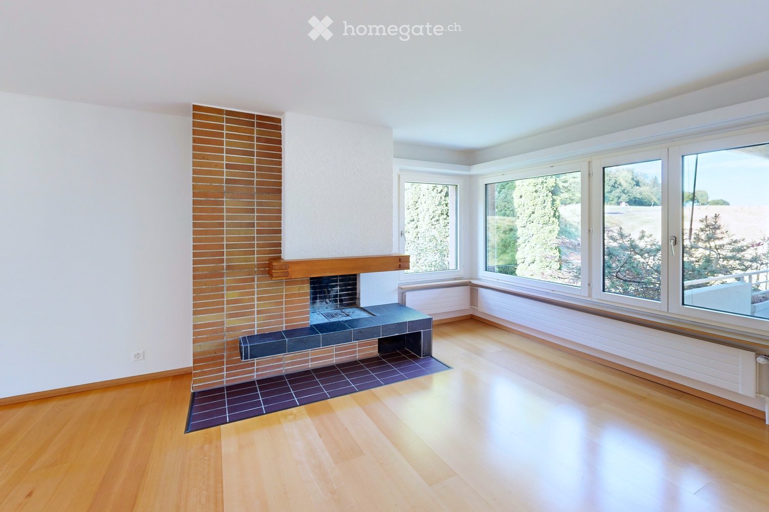 Immobilie in Pfaffhausen - Helle 4½-Zr. Wohnung mit Aussicht, Garage und Hallenbad - Bild 2