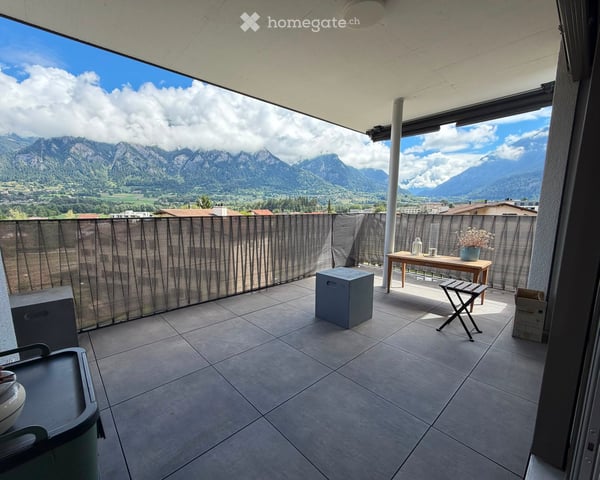 Spacious 4.5-Room Apartment in Cazis – Modern New Build with Stunning Views 2