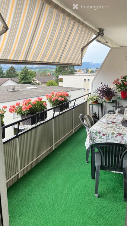 Helle 4.5-Zimmer-Wohnung mit Balkon in Oberengstringen 10