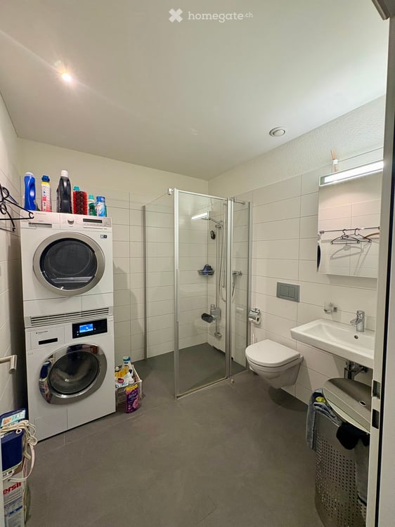 Helle rollstuhltaugliche 3.5-Zimmer-Wohnung in Ossingen –  Minergie-Standard 4