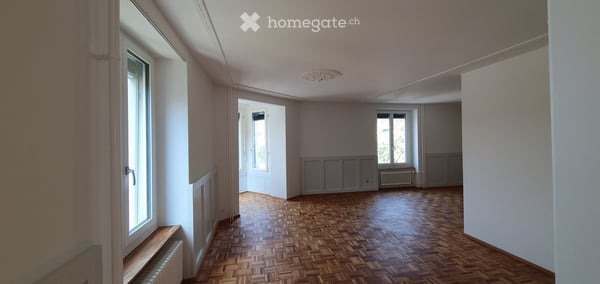 Grosszügige Altbauwohnung im beliebten Kreis 3 2