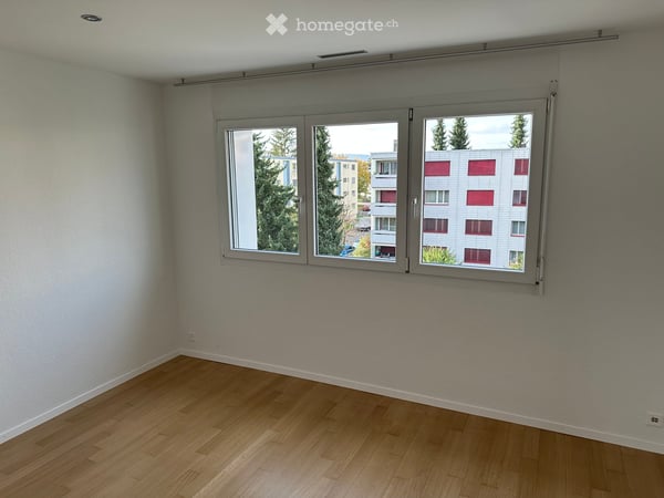 Charmante 4.5-Zimmer- Attikawohnung an der Feldstrasse in Bülach 6