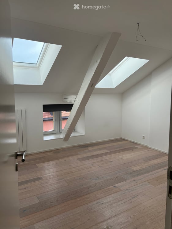 Appartement de 3.5 pièces lumineux à Neuchâtel 2