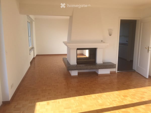 Sonnige Wohnung mit Seesicht 2
