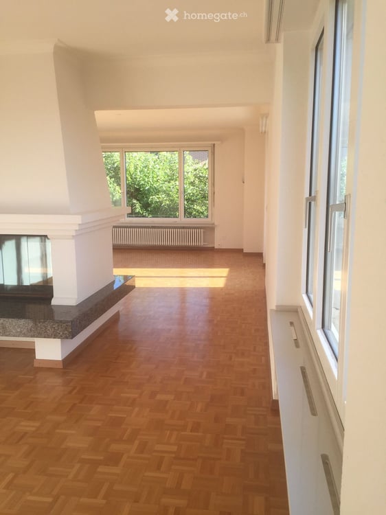 Sonnige Wohnung mit Seesicht 10