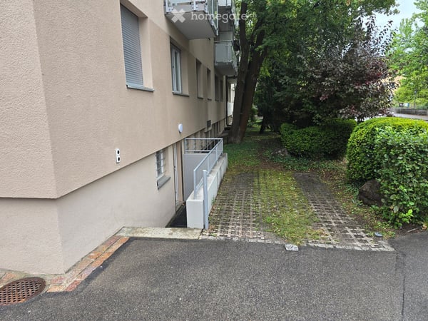 NEU RENOV. Gewerberaum mit Aussenparkplatz 6