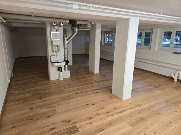NEU RENOV. Gewerberaum mit Aussenparkplatz 4