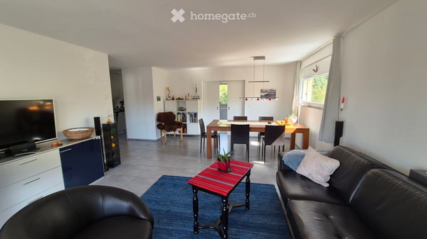 Möblierte 3.5-Zimmer-Wohnung in Schöftland – hell, ruhig und modern 2