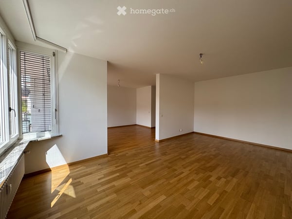 Helle 4-Zimmer-Wohnung an der Engelgasse in Basel