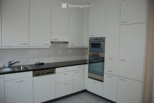 5-Zimmer-Wohnung in Zürich-Höngg mit herrlicher Aussicht / Befristete Vermietung bis 30.11.2027 11