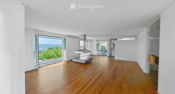 7 Zimmer EFH mit Seesicht und Pool, in Uetikon am See 3