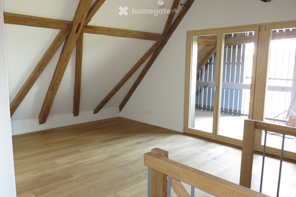 Moderne 2.5-Zimmer-Neubau-Loft-Wohnung mit Balkon und schöner Aussicht ins Grüne in Nänikon, Uster 9