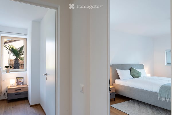 (Befristet 01.11.2026-31.03.2027) Edle und möblierte 3.5 ZWG nahe Piazza Ascona 11