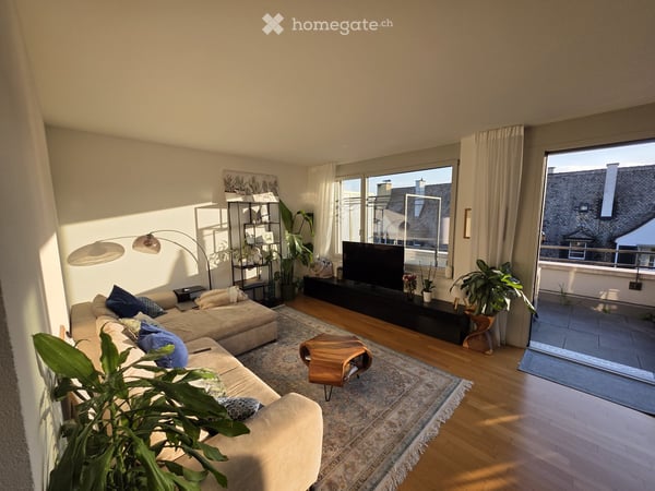 Charmante 2.5-Zimmer-Dachwohnung an der Südstrasse 106 in Zürich 8008- Einzug 01.10.2026