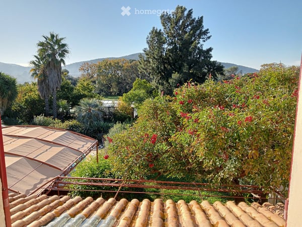 Magnifique Villa de 6 pièces avec Piscine et Grand Jardin à Hyères 8