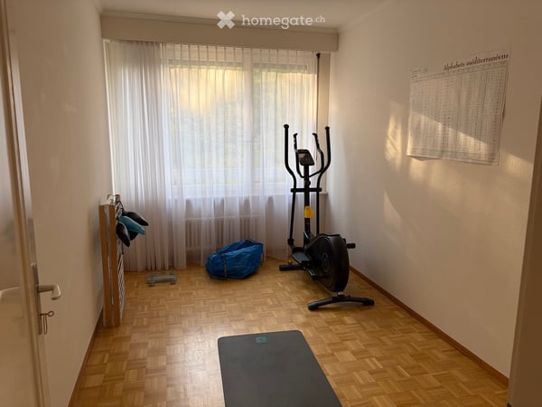 Spacieux appartement de 4.5 pièces au rez supérieur à Lausanne 5