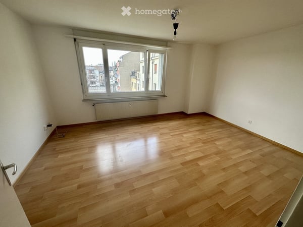 Charming 1.5-Room Apartment in Basel – Available Immediately 2