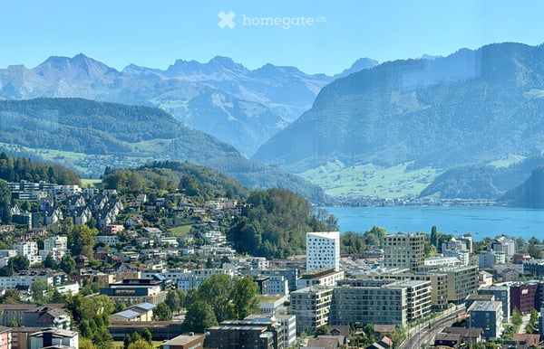 Erstvermietung 2,5 WG, 68m² + 12m2 Terrasse mit Seesicht 24. Stock 3