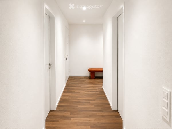 Modern 4.5-Room Apartment with Panoramic Countryside Views, Loggia & EV Parking 7